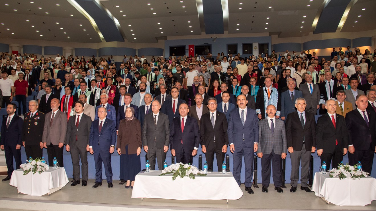 Selçuk Üniversitesi 2022-2023 Akademik Yıl Açılış Töreni’ni gerçekleştirdi 